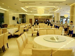 源牌大酒店 籬笆網(wǎng)投資興辦實(shí)業(yè)的戰(zhàn)略新篇